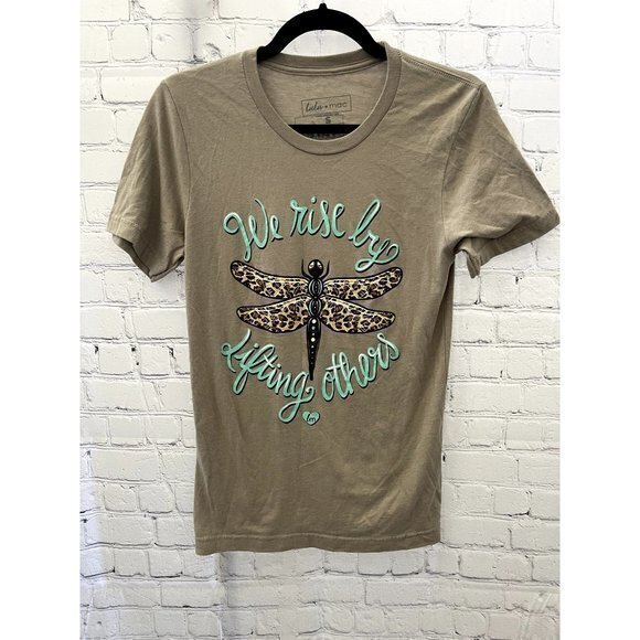 LULU MAC LADIES T-SHIRT SZ‎ (S) "WE RISE BY LIFTING OTHERS" EUC! - Picture 1 of 3